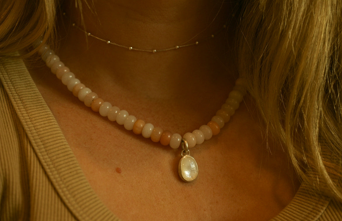 peach aventurine/ mother of pearl beaded necklace